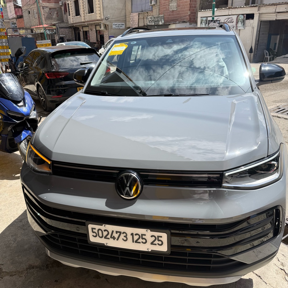 Volkswagen Tharu
